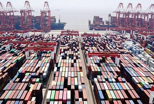 Největší světový přístav Šanghaj zvýšil v lednu překládku kontejnerů o 18 %