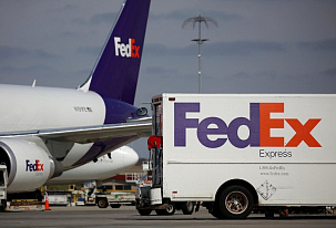 FedEx zmenšuje svůj park nákladních letadel kvůli snížení poptávky