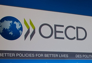 OECD: Globální růst HDP zpomalí, prognózy pro eurozónu se snížily