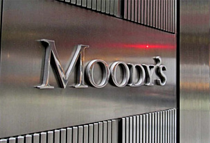 Moody's snížila prognózu růstu globálního HDP na roky 2022-23